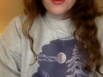 Copperpearl Chaturbate stream image from January 19, 2025