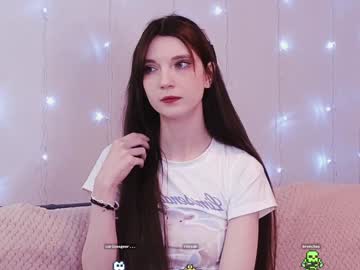 Fannygales Chaturbate stream image from January 19, 2025