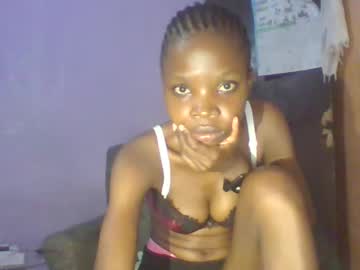 Kadzo23 Chaturbate stream image from January 19, 2025