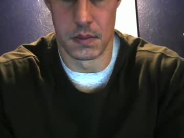 Koolchillfun Chaturbate stream image from January 19, 2025