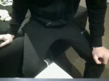 Ohmibodslave Chaturbate stream image from January 19, 2025