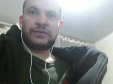 Camiloking17 Chaturbate stream image from January 19, 2025