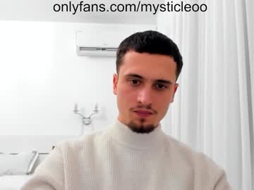 Mysticleoo Chaturbate stream image from January 19, 2025