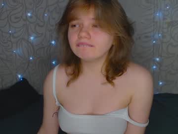 Suntinamoral Chaturbate stream image from January 19, 2025