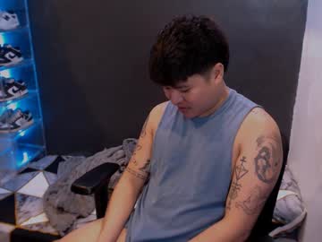 Kenhotline911 Chaturbate stream image from January 19, 2025