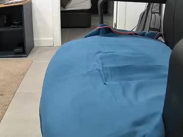 Learntofly7 Chaturbate stream image from January 19, 2025