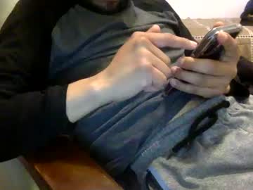 Putapapichulo Chaturbate stream image from January 19, 2025
