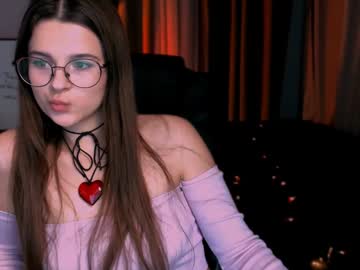 Berry_Alma Chaturbate stream image from January 19, 2025