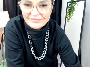 Ericabrunes Chaturbate stream image from January 19, 2025