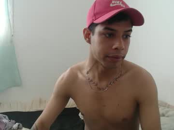 Jeampier_Sexy Chaturbate stream image from January 19, 2025