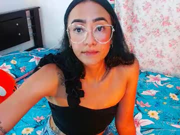 Julieta_Art1 Chaturbate stream image from January 19, 2025