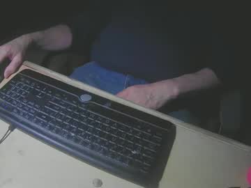 Justme39057 Chaturbate stream image from January 19, 2025
