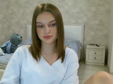 Missmariat Chaturbate stream image from January 19, 2025
