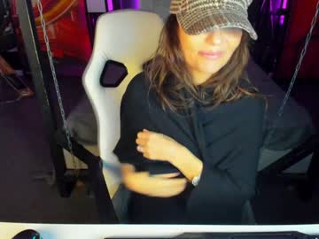 Elizabe_Th Chaturbate stream image from January 19, 2025