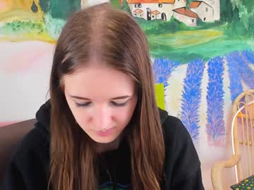 Katerinakayer Chaturbate stream image from January 19, 2025