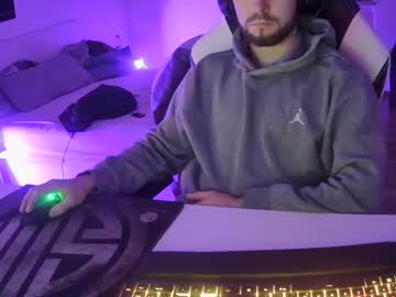 Lukasschoetz Chaturbate stream image from January 19, 2025