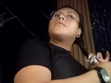 Ariana_Rodriguez_ Chaturbate stream image from January 19, 2025