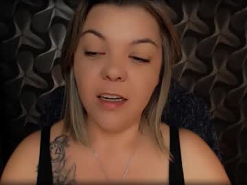 Cyberdomme Chaturbate stream image from January 19, 2025
