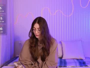 Ester_Hill Chaturbate stream image from January 19, 2025