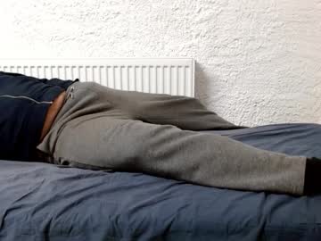 Redonboy Chaturbate stream image from January 19, 2025