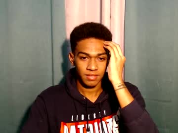 Worshipmycockxxx Chaturbate stream image from January 19, 2025