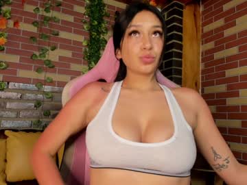Dayra_Angels Chaturbate stream image from January 19, 2025