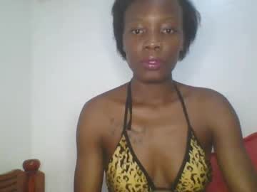 Ebonybubbles Chaturbate stream image from January 19, 2025