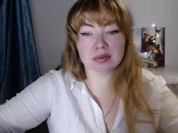 Nightlaura Chaturbate stream image from January 19, 2025