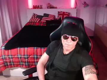 Hardmattsteel Chaturbate stream image from January 20, 2025