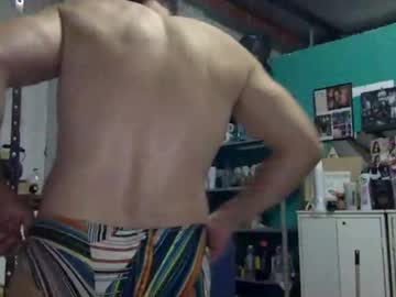 Italiankingstripper Chaturbate stream image from January 20, 2025