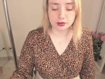 Loveange Chaturbate stream image from January 20, 2025