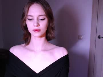 Lunaaa_Amour Chaturbate stream image from January 20, 2025