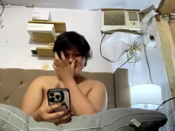 Princesshugecock18 Chaturbate stream image from January 20, 2025