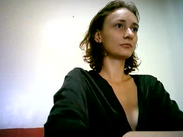 Spicypaprika Chaturbate stream image from January 20, 2025