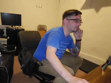 Razepunk Chaturbate stream image from January 20, 2025