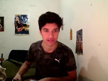Guccidarren Chaturbate stream image from January 20, 2025