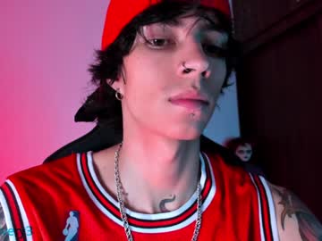 Olliver___Y Chaturbate stream image from January 20, 2025