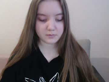 Aquanarmin Chaturbate stream image from January 20, 2025