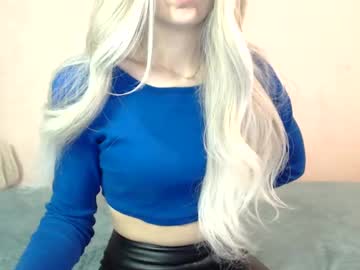 Kittyahrose Chaturbate stream image from January 20, 2025