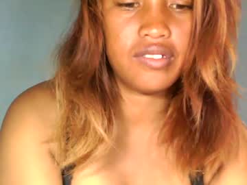 Mellissia02 Chaturbate stream image from January 20, 2025