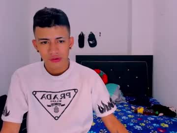 Nioklouds Chaturbate stream image from January 20, 2025