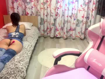 Sexyycouple22 Chaturbate stream image from January 20, 2025