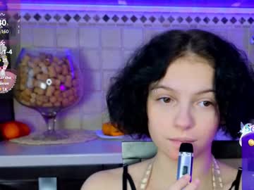 Wiki_Only Chaturbate stream image from January 20, 2025