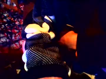Howbowdadareboy33 Chaturbate stream image from January 20, 2025