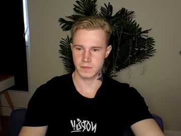 Kyle_4u Chaturbate stream image from January 20, 2025