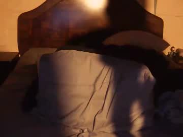 Papiqfue Chaturbate stream image from January 20, 2025