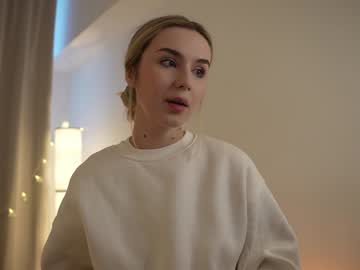 Aurmur Chaturbate stream image from January 20, 2025