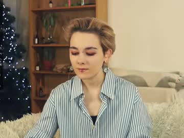 Fancyatcher Chaturbate stream image from January 20, 2025
