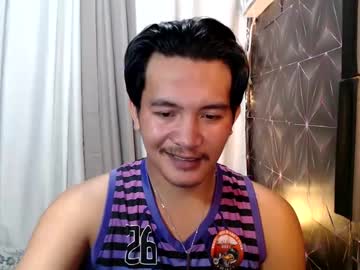 Hunkylloyd Chaturbate stream image from January 20, 2025