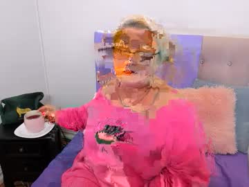 Janetmilf Chaturbate stream image from January 20, 2025